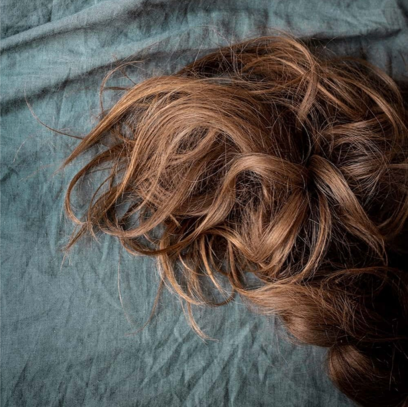 Silicone in conditioners causes damage to hair
