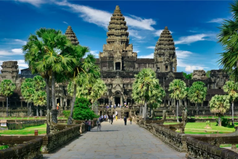 The history of 1 amazing country called Cambodia